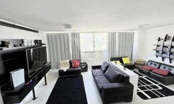 Imagem 5: Vendo apartamento três dormitórios ( uma suíte ) e duas vagas de garagem, excelente locali