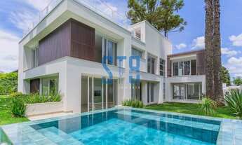 Imagem 6: Casa única no condomínio mais seguro de Curitiba