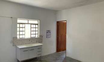 Imagem 5: Casa terrea de tres cômodos no Ariston