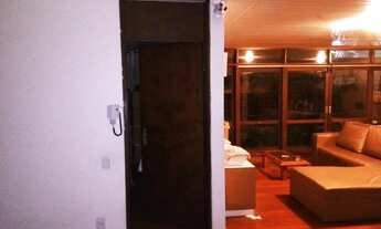 Imagem: Alugo quartos para moças em ótima localização