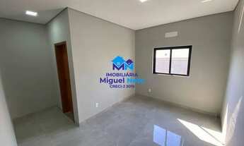 Imagem 3: Excelente imóvel com 3 suítes no condomínio Alphavile