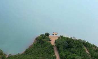 Imagem 3: Procurando descanso, lazer ? Lotes às margens do lago Corumbá III
