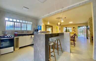 Imagem 3: CASA EM ATLÂNTIDA DIVISA COM CAPÃO DA CANOA