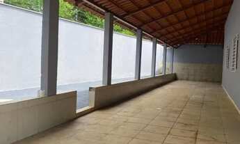 Imagem: CASA ESQUINA 3 QUARTOS 1 SUITE. TRINDADE