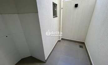 Imagem 3: Sobrado disponível para venda no bairro venda em Uberlândia-MG