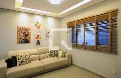 Imagem 2: Casa à Venda - Sagrada Família, 2 Quartos, 200 m2