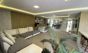 Imagem 2: Casa para Locação em Florianópolis, JURERE, 5 dormitórios, 3 suítes, 4 banheiros, 3 vagas