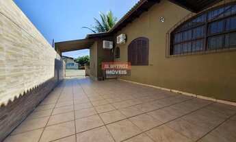 Imagem 4: Casa para Venda em Florianópolis, Parque São Jorge, 4 dormitórios, 1 suíte, 3 banheiros, 3