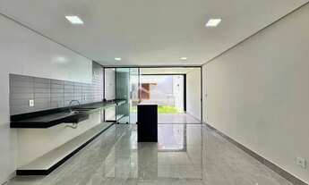 Imagem 7: Casa à Venda no bairro Santa Amélia, 3 Quartos (1 Suíte) e 3 Vagas