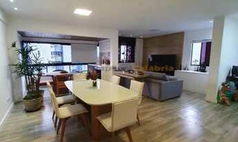 Imagem 3: LINDO E ESPAÇOSO APARTAMENTO REFORMADO DISPONÍVEL PARA COMPRA NO BAIRRO DA TAMARINEIRA