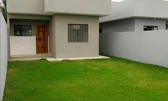 Imagem 6: Vendo Casa Araruama Região dos Lagos RJ 2 Quartos Sendo 1 Suíte Garagem Quintal Área Serv