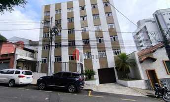 Imagem: Centro - 2 Quartos - Garagem - Próximo