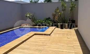 Imagem 4: Casa em Condomínio para aluguel, 3 quartos, 3 suítes, 4 vagas, Splendido - UBERLANDIA/MG