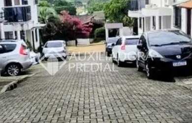 Imagem 2: Casa em Condomínio 3 dormitórios, churrasqueira, lareira, vaga coberta, Viamão