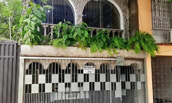 Imagem: Casa para Venda na Batista Campos 4 quartos