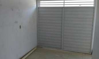 Imagem 2: Casa 2 quartos com Garagem, suíte e cisterna - 5 minutos do centro, ônibus próximo