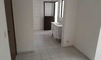 Imagem 2: Sobrado em condomínio fechado para aluguel ou venda em ótima localização