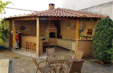 Imagem 3: Casa sobrado de alto padrão no bairro Ribeirânia, em Ribeirão Preto/SP