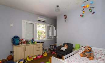 Imagem 4: Casa à venda com 180m², 3 quartos e 1 vaga