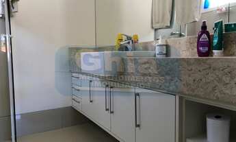 Imagem 6: Casa em condomínio fechado no Gramado com 4 suítes com terraço, home office, sala de janta