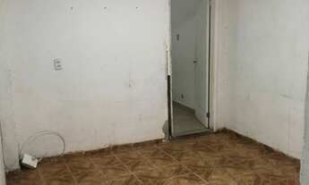 Imagem 5: Casa dos fundos Casa com 3 dormitórios