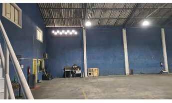 Imagem 2: Excelente Galpão de 600 m² de área construída, 450 m² de área fabril, entrada para carreta