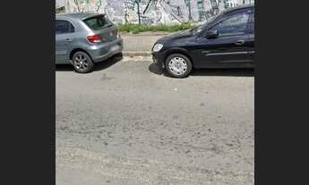 Imagem: Venda de casa e dois terrenos no Taboão