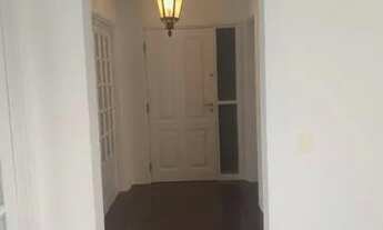 Imagem 3: Apartamento para aluguel possui 288 metros quadrados com 4 quartos