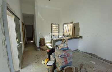 Imagem 5: CASA RESIDENCIAL à venda, 3 quartos, 1 suíte, 2 vagas, TAIAMAN - Uberlândia/MG