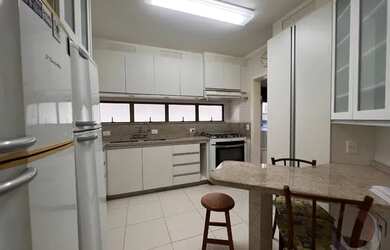 Imagem 8: Apartamento para venda possui 134 metros quadrados com 3 quartos em Centro - Florianópolis