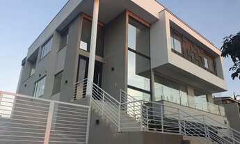 Imagem: Apartamento com 5 Quarto(s) e 4 banheiro(s)