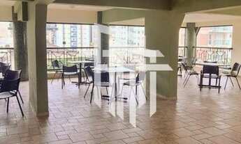 Imagem: Apartamento no Centro, último andar, com