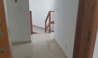 Imagem 3: Casa para aluguel e venda com 3 quartos sendo uma suíte no bairro Imbetiba