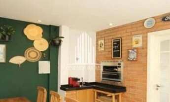 Imagem 6: Apartamento em predio vintage super espaçoso e iluminado, com seu pé direito alto, faz com