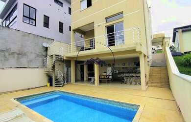 Imagem 2: Casa para venda e locação em um dos melhores condomínios da Granja Viana