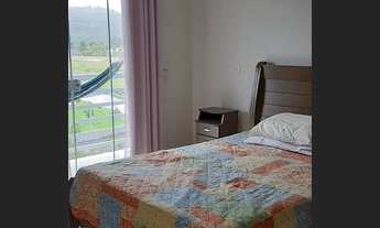 Imagem 2: Propriedade para a familia ou amigos com 4 apartamentos