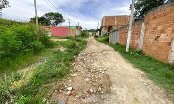 Imagem 2: Casa para ser terminada