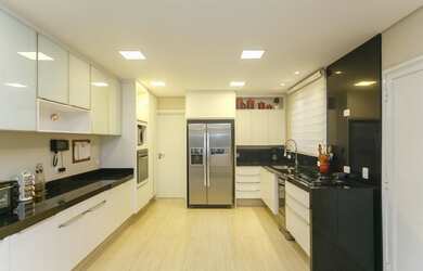 Imagem 7: Casa com 4 dormitórios, 415 m² - venda por R$ 2.500.000,00 ou aluguel por R$ 16.572,76/mês