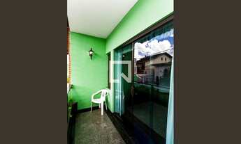 Imagem: Casa à Venda - Vila Galvão, 3 Quartos