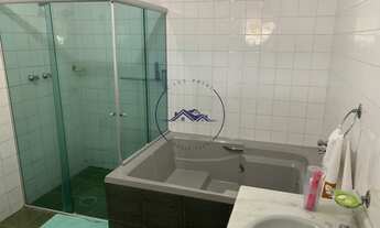 Imagem 4: Casa com 4 suítes e piscina, condomínio Nova Higienópolis