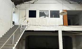 Imagem: Imóvel para venda tem 300 metros quadrados