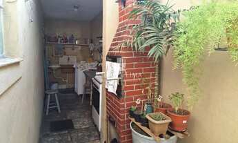 Imagem 7: Casa térrea com dois quartos, sala, cozinha, escritório, 2 banheiros, 2 vagas cobertas no