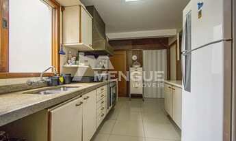 Imagem 3: Apartamento com 5 dormitórios e 2 vagas no bairro Petrópolis em Porto Alegre com 280m²