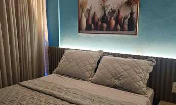 Imagem: Studio decorado, mobiliado, varanda vista