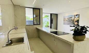 Imagem 4: Casa em Rua Privativa no Eusébio de 4 Suítes, Área de Lazer, Espaço Living, Playground e L