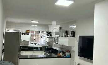 Imagem: Sobrado em condomínio, com 2 Dormitórios