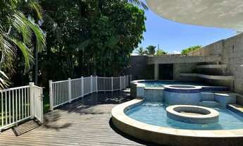 Imagem 3: Casa para Venda em Florianópolis, Morro das Pedras, 6 dormitórios, 6 suítes, 7 banheiros