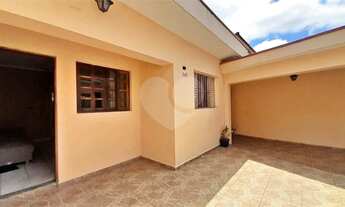 Imagem 2: Casa térrea com 3 quartos à venda em Vila Gustavo - SP