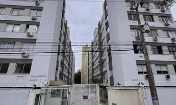 Imagem 2: Apartamento a venda de 3 dormitórios no centro de Florianópolis/SC