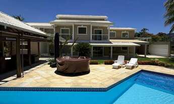 Imagem 2: Casa de Alto Padrão com lazer completo, 5 quartos, 800m² de esquina na Praia de Camboinhas